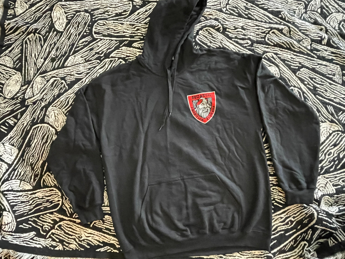 SQUATCH Wolf Pullover Hoodie
